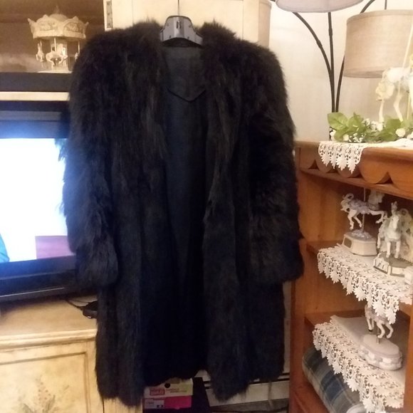 Price drop!!! velvety black fur coat! - Picture 6 of 10